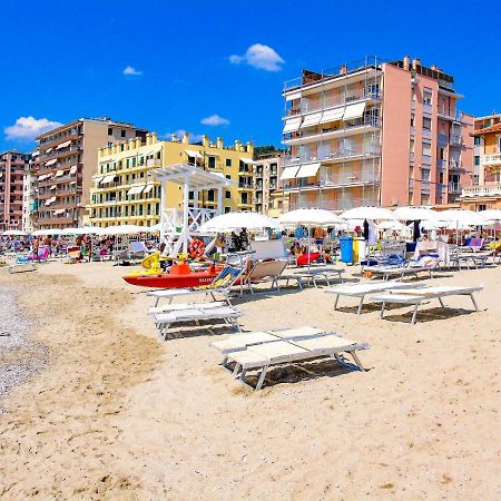 Pietra Home, Posto Auto, Ac ,Wifi, 150Mt Dal Mare Пиетра Лигуре Екстериор снимка